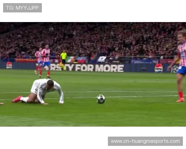 马竞门将奥布拉克神勇扑救，确保球队零封对手